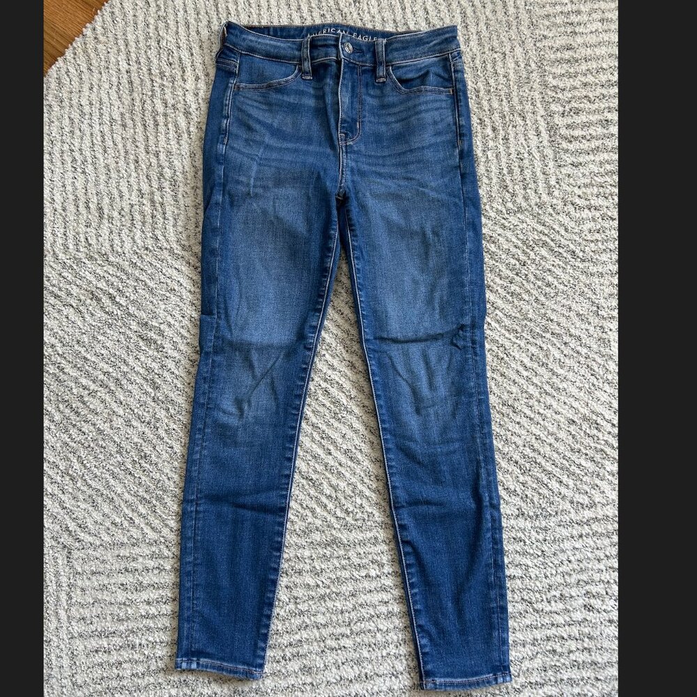 American Eagle High Rise Jeggings!